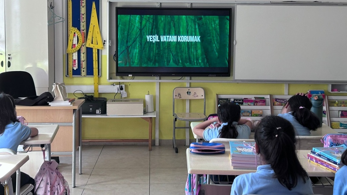 Her Çocuk Bir Fidan, İlk Ders Yeşil Vatan